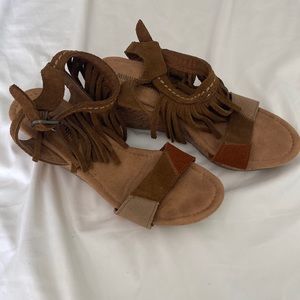 Minnetonka leather fringe wedges